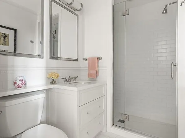 16 East 96th Street image 15 of 23