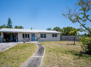 815 Laurel Dr, Lake Park, FL 33403