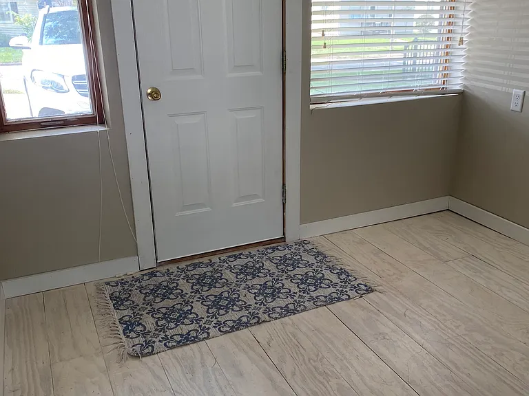 1014 S Mechanic St — Photo 3