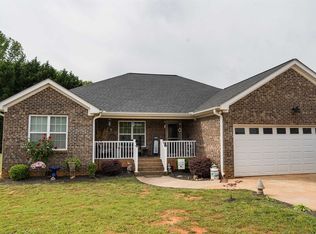 113 Stone Creek Dr, Buffalo, SC 29321