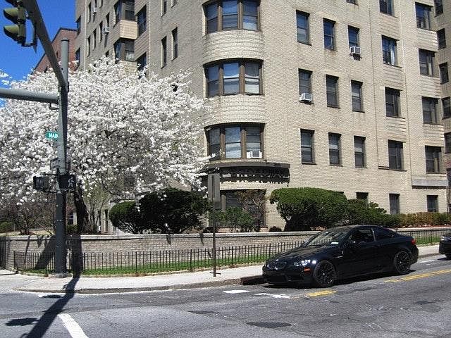 1st image of 2 N Broadway Ste 2