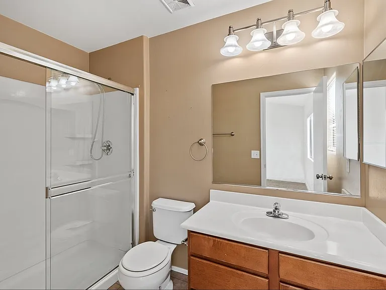 3776 E Felix Blvd — Photo 25
