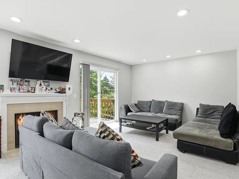 5271 Wright Way E — Photo 10