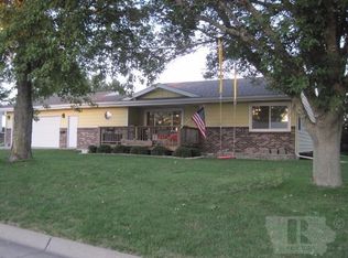 204 Miller Dr, Aurelia, IA 51005