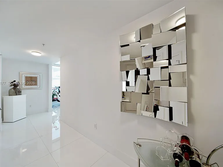 6899 Collins Ave #1905 — Photo 15