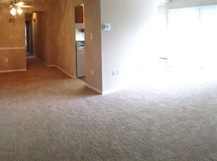 897 Clopper Rd APT B4, Gaithersburg, MD 20878