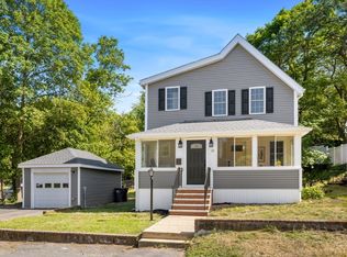 21 Vista St, Melrose, MA 02176