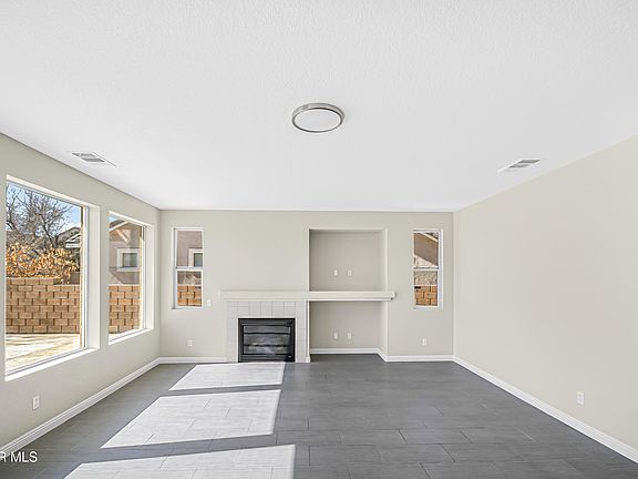 3rd image of 5768 Monaco Dr