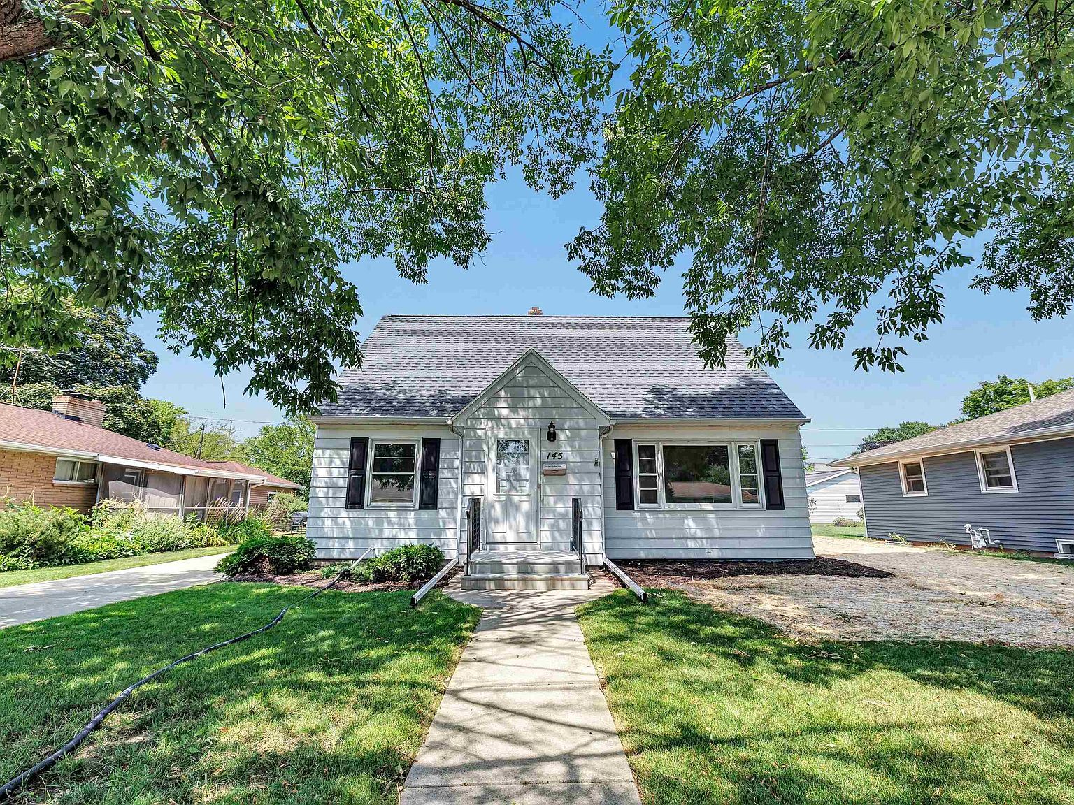 145 Meade St, Neenah, WI 54956 Zillow