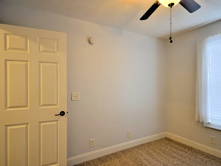 135 Excell Rd #402 — Photo 28