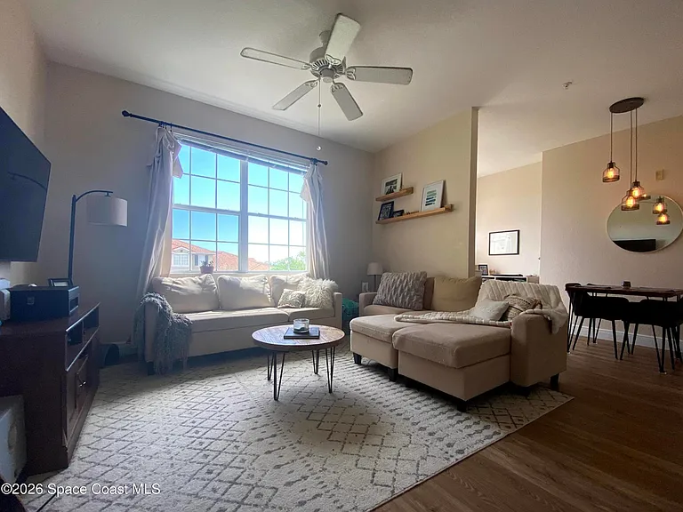 1776 Sophias Dr #301 — Photo 3