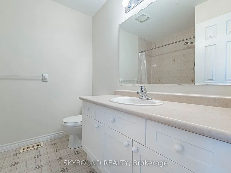 735 Karlsfeld Rd — Photo 37
