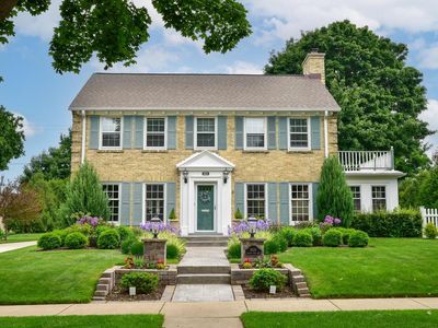 8626 Jackson Park BOULEVARD, Wauwatosa, WI, 53226