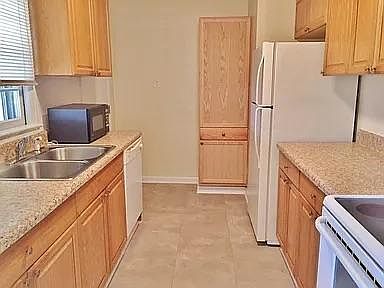 5th image of 106 Tyner Dr