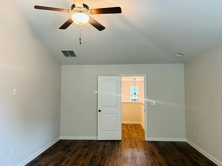 57 Pacific Ave — Photo 21