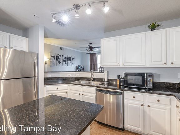 2nd image of 1802 E Cumberland Ave #1802