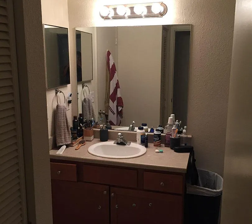 277 Alexandra Dr #7