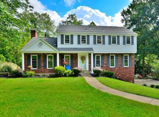 332 Oaklawn Dr, Pittsburgh, PA