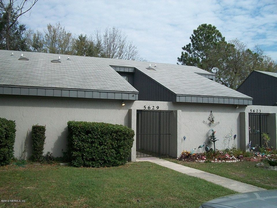 1st image of 5629 Colony Pine Cir N