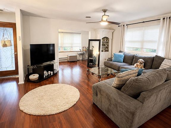 2nd image of 6A Winthrop Pl