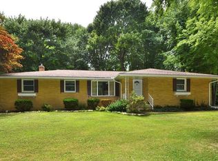 176 Forestwood Dr, Northfield, OH 44067