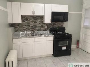 2414 W 70th St #2, Chicago, IL 60629