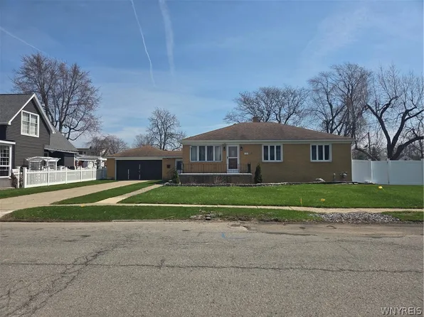 133 Halstead Ave, Sloan, NY 14212