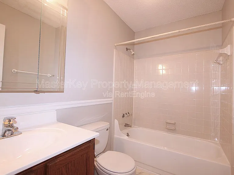 5606 Split Oak Way — Photo 15