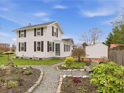 9 Leslie Ave, Barrington, RI, 02806