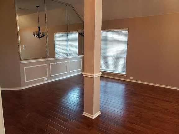 3rd image of 4720 Olympia Trace Cir