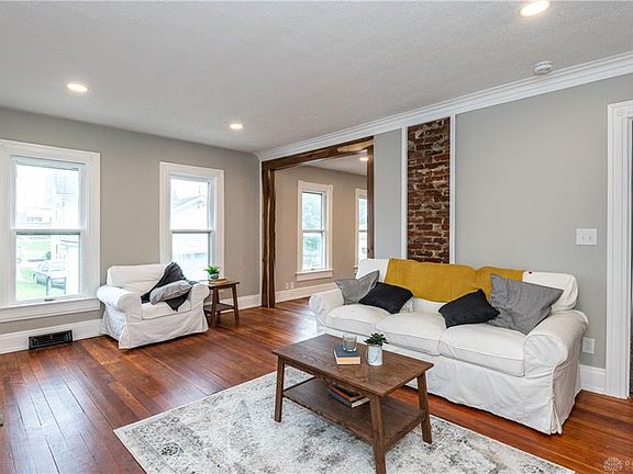 5th image of 1421 Holly Ave