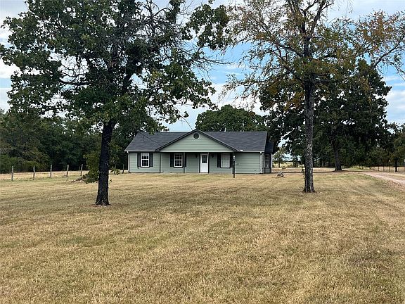 3rd image of 59 W Oak Dr