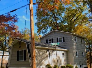 26 Cornell Way, Hopatcong, NJ 07843