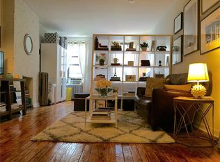426 W 46th St APT 3A, New York, NY
