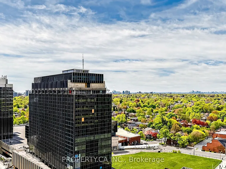 8 Eglinton Ave E #1411 — Photo 17
