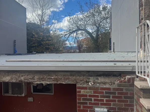 788 East 37th Street image 1 of 3