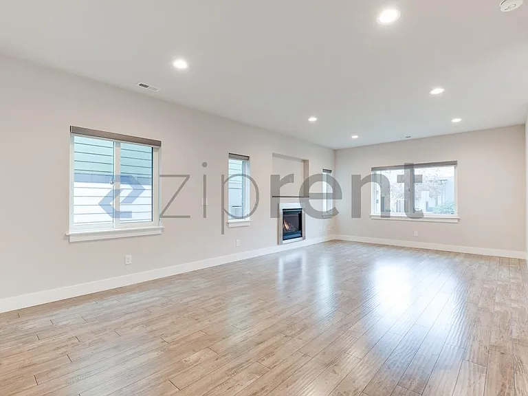 12220 SE 251st Pl — Photo 5