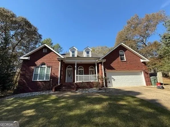 322 Pheasant Ridge Dr, Warner Robins, GA 31088