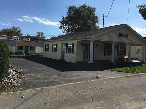 2nd image of 1504 Park Ave