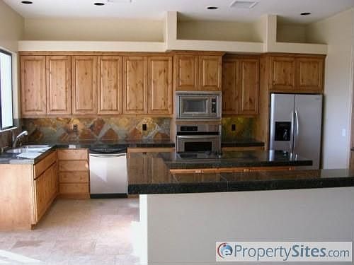 4th image of 28417 N 156th St