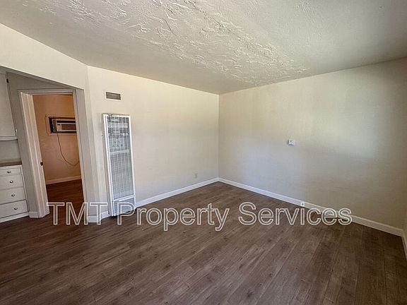 2nd image of 2530 S St APT 9