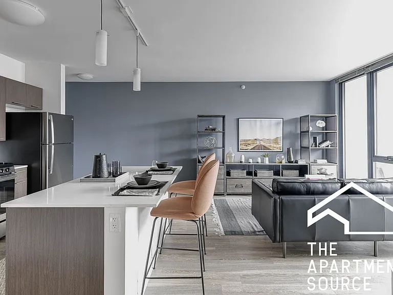 637 Wells 1bed 1bath — Photo 3