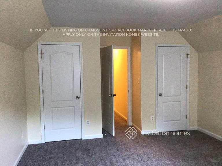 4375 Red Rock Point — Photo 10