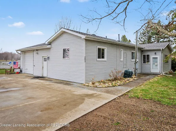 203 N West St, Tekonsha, MI 49092