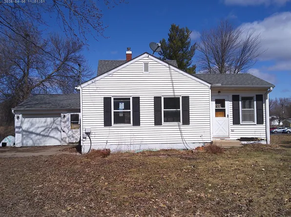 905 Golf Ave SW, Pine City, MN 55063