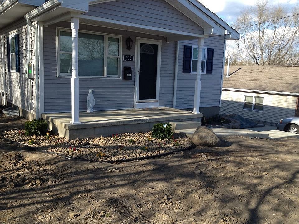 2nd image of 635 Lincoln Ave