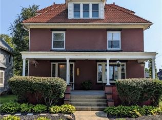 1726 Woodland Ave NW, Canton, OH