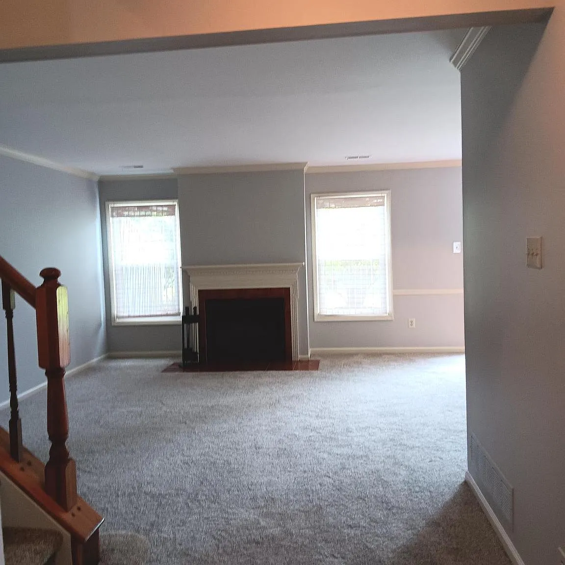 3 bed, 2.5 bath, 2212 sqft, $3,400 — Photo 4