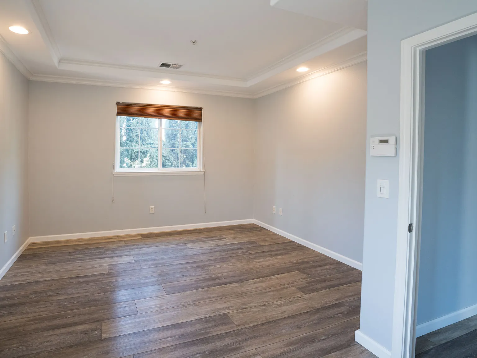 719 Paula Ct — Photo 3