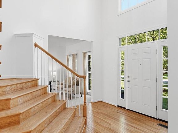 2nd image of 4714 Brightwood Rd